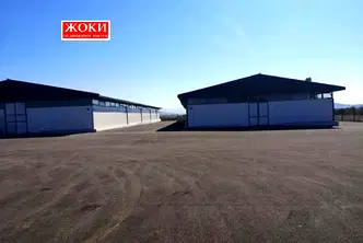 Промишлена сграда в Перник, Радомир