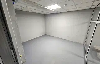 Склад в София, Бъкстон