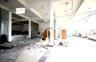 Склад в Габрово, Център