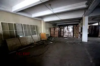 Склад в Габрово, Център