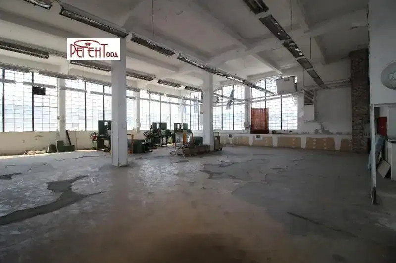 Warehouse in Gabrovo, Centyr