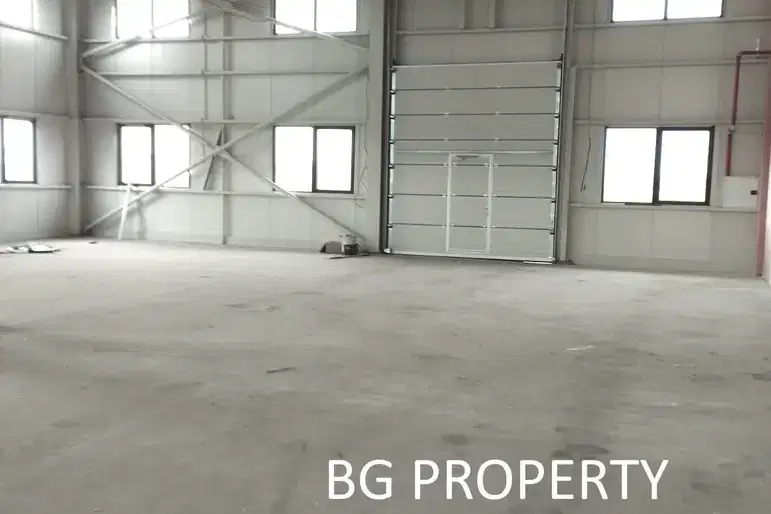 Warehouse in Sofiya, Voenna Rampa