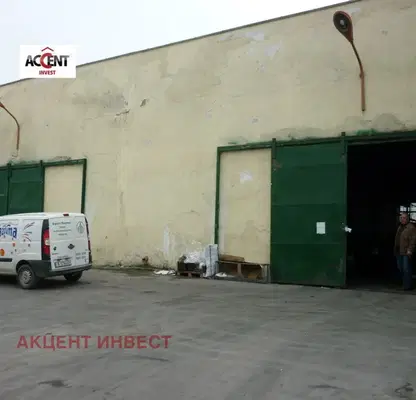 Photo 2 — Warehouse in Varna, Zapadna Promishlena Zona