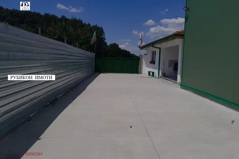 Склад в Пловдив, с. Стряма