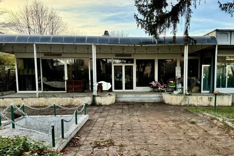 Warehouse in област София, Pravec