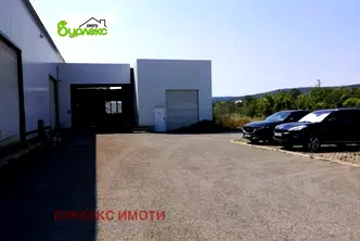 Склад във Варна, Аксаково