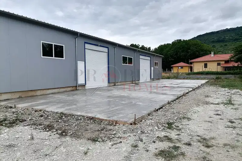 Warehouse in Oblast Veliko Tyrnovo, Shemshevo