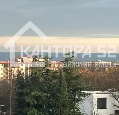 Снимка 3 — Тристаен апартамент в к.к. Св.Св. Константин и Елена