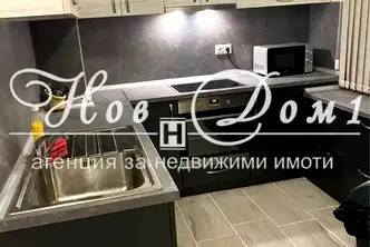 Тристаен апартамент във Варна, Бриз