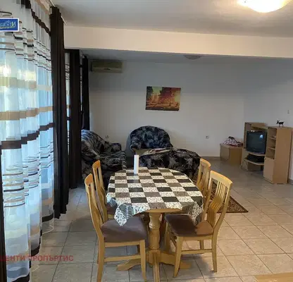Photo 2 — 3-bedroom apartment in Veliko Tyrnovo, Centyr