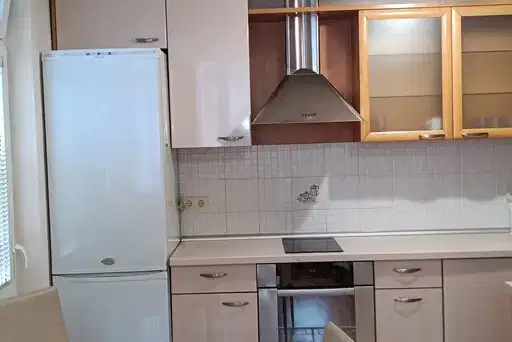 3-bedroom apartment in Sofiya, Centyr