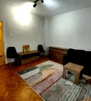 Тристаен апартамент във Варна, Център