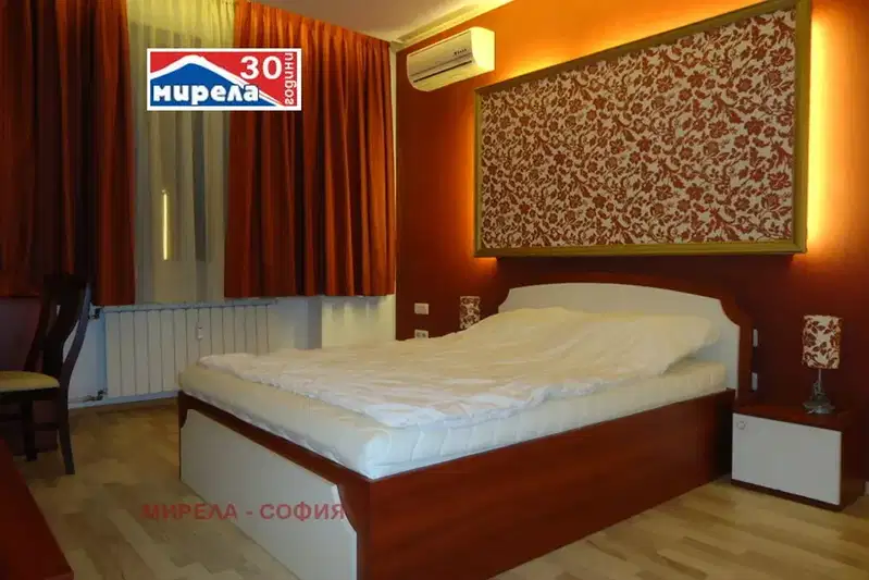 3-bedroom apartment in Sofiya, Centyr
