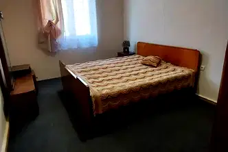 Тристаен апартамент в София, Център