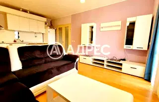 Тристаен апартамент в София, Горна баня