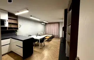 Тристаен апартамент във Варна, Левски 2