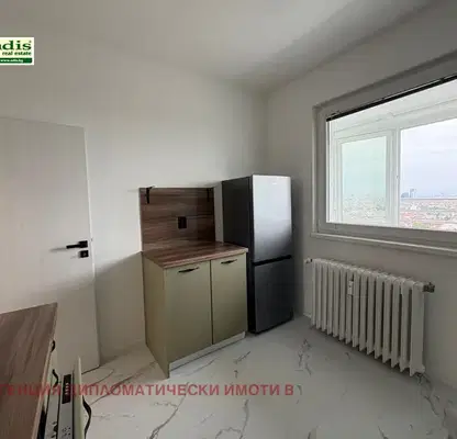 Снимка 5 — Тристаен апартамент с гледка към Витоша в Лозенец, София