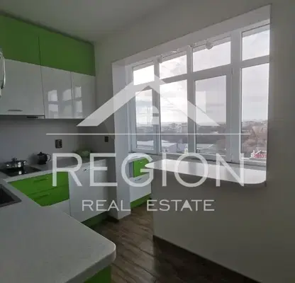 Photo 2 — 3-bedroom apartment in Varna, Mladost 2