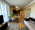 Снимка 2 — Тристаен апартамент в Шумен, Пазара