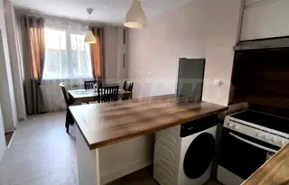 Тристаен апартамент в София, Връбница 2