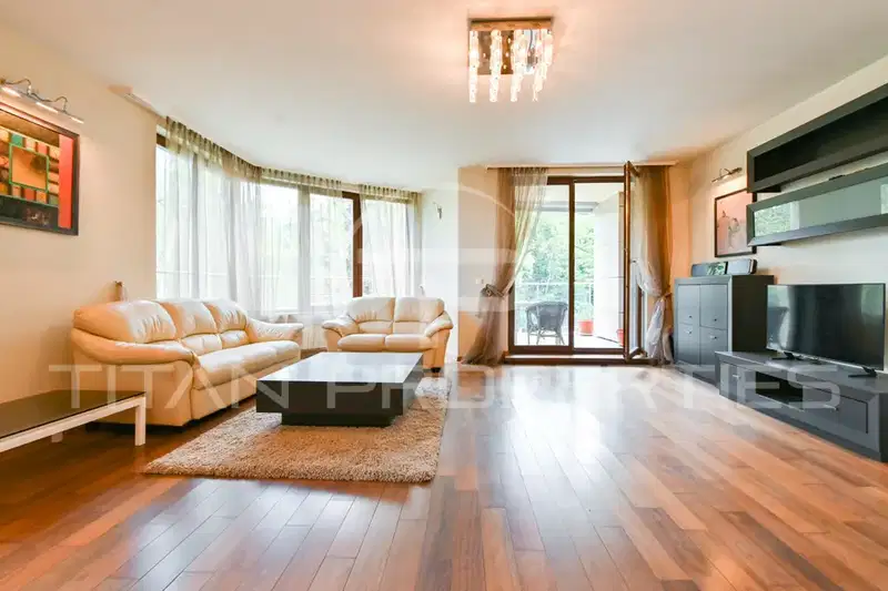4-bedroom apartment in Sofiya, Boyana