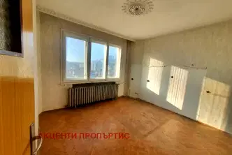 Многостаен апартамент във Велико Търново, Бузлуджа