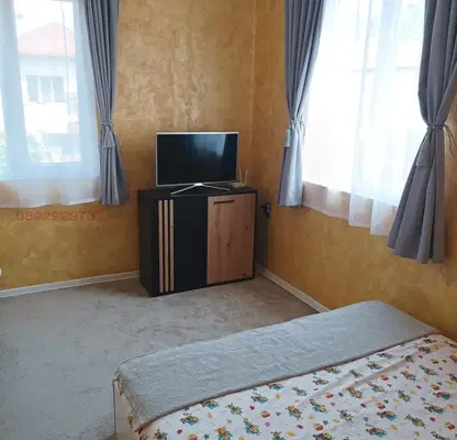 Снимка 4 — Многостаен апартамент в Пазарджик, Център