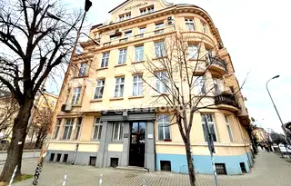 Многостаен апартамент в София, Център
