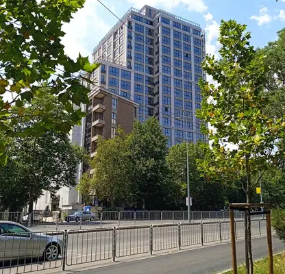 Снимка 3 — Многостаен апартамент в Бургас, Център