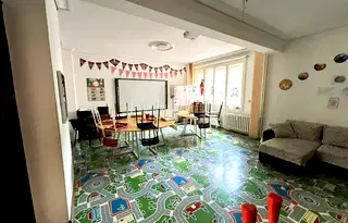 Многостаен апартамент в София, Център