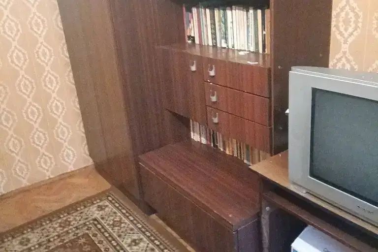 4-bedroom apartment in Raz, Zhitnitsa