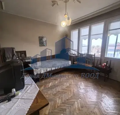 Снимка 2 — Многостаен апартамент в Шумен, Куршун чешма