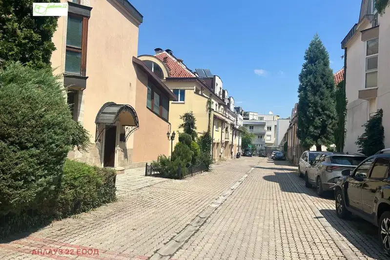 4-bedroom apartment in Sofia, Manastirski Livadi
