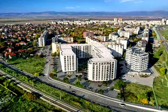 Многостаен апартамент в София, Обеля