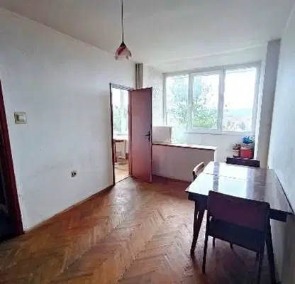 Photo 2 — 4-bedroom apartment in Kyustendil, Osogovo