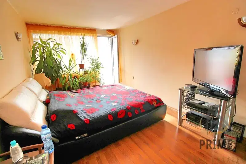 4-bedroom apartment in Burgas, Vyzrajdane