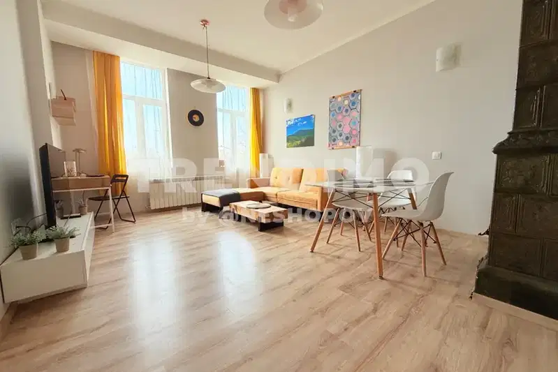 4-bedroom apartment in Sofiya, Yavorov