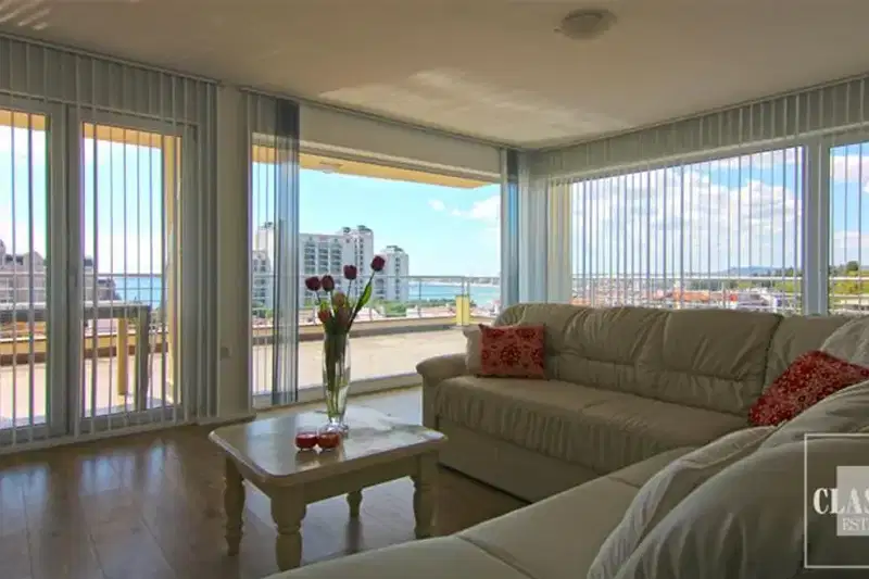 4-bedroom apartment in Oblast Burgas, Slynchev Bryag
