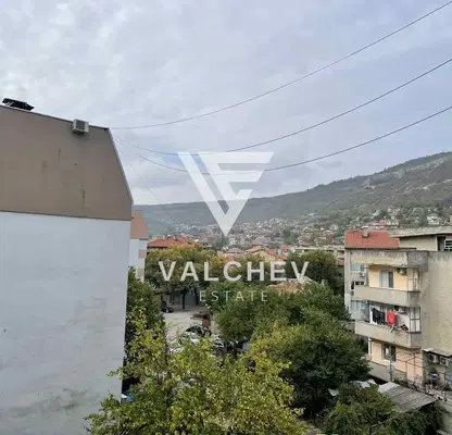 Photo 3 — 4-bedroom apartment in Oblast Varna, Provadiya