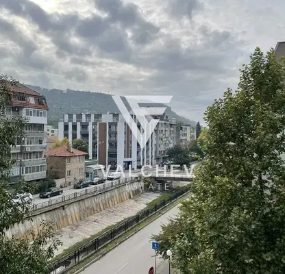 Photo 4 — 4-bedroom apartment in Oblast Varna, Provadiya
