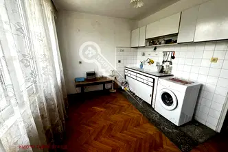 Многостаен апартамент във Велико Търново, Елена