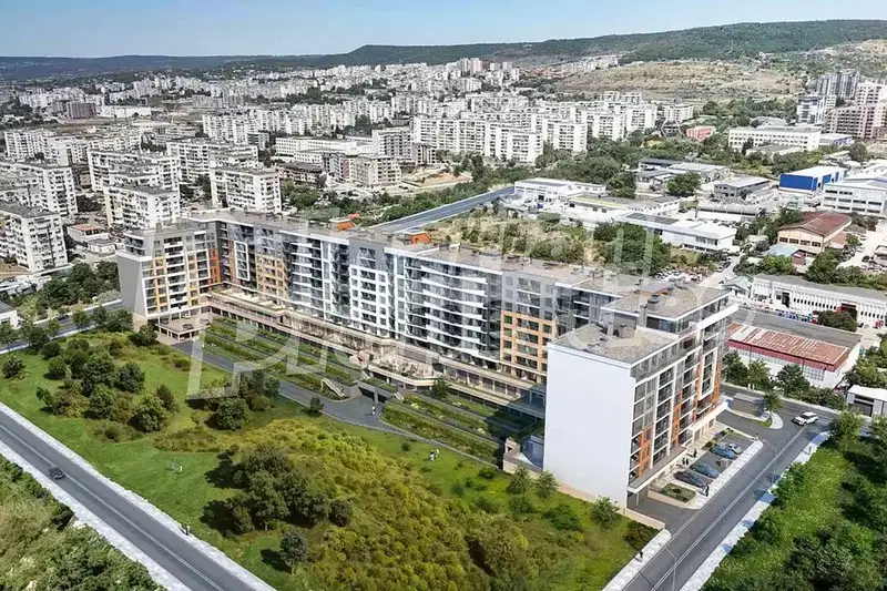 Двустаен апартамент в Кайсиева ина