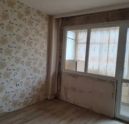 Снимка 3 — Двустаен апартамент в Шумен, 5-ти полк