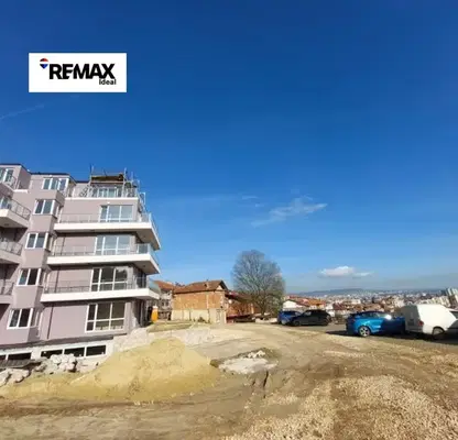 Снимка 2 — Двустаен апартамент с панорамна гледка в Аспарухово, Варна