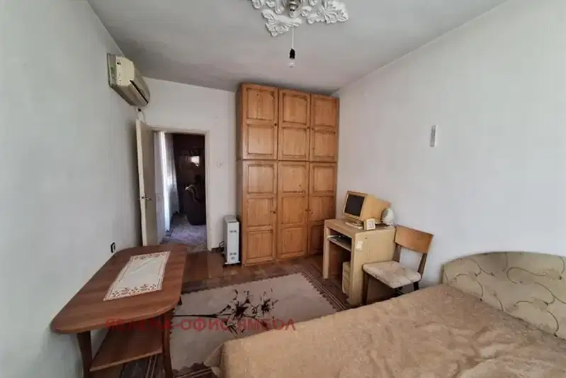 2-bedroom apartment in Yambol, Centyr