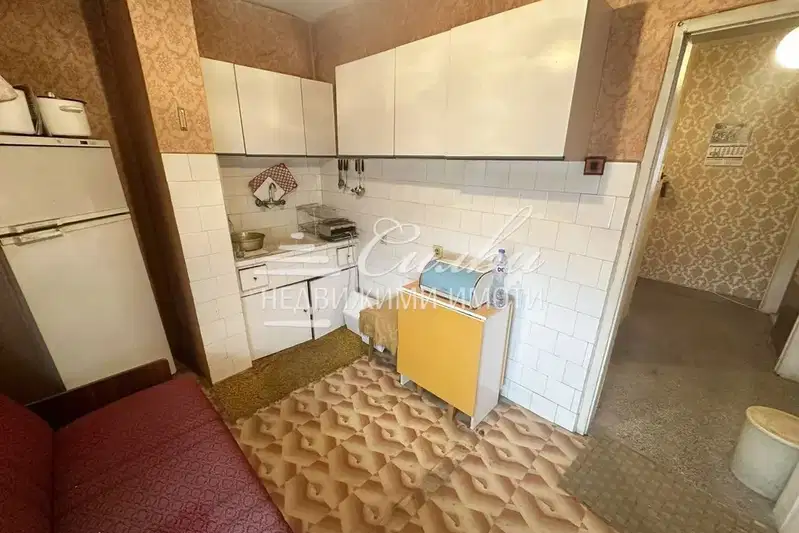2-bedroom apartment in Tyrgovishte, Centyr