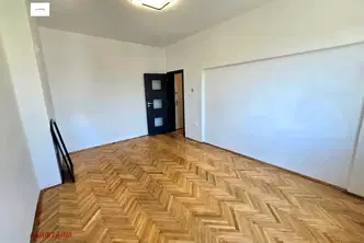 Двустаен апартамент в София, Център