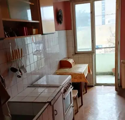 Photo 3 — 2-bedroom apartment in Раз, Център
