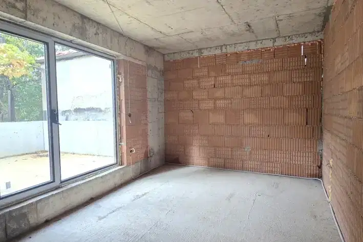 2-bedroom apartment in Shumen, Centyr