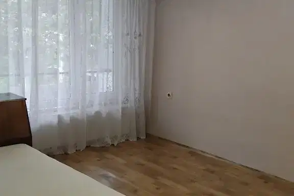 Двустаен апартамент с три тераси в Дружба 1, Русе